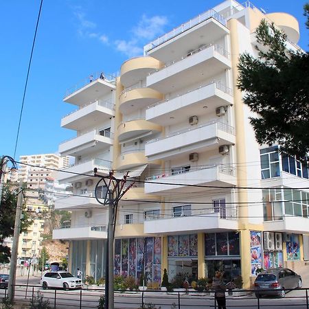 Kristi Apartments Sarandë Exteriör bild