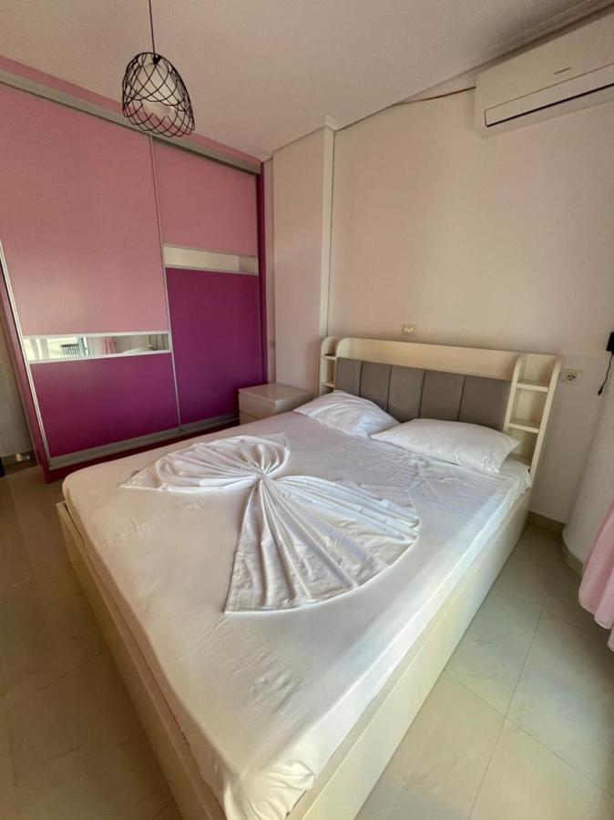 Kristi Apartments Sarandë Exteriör bild