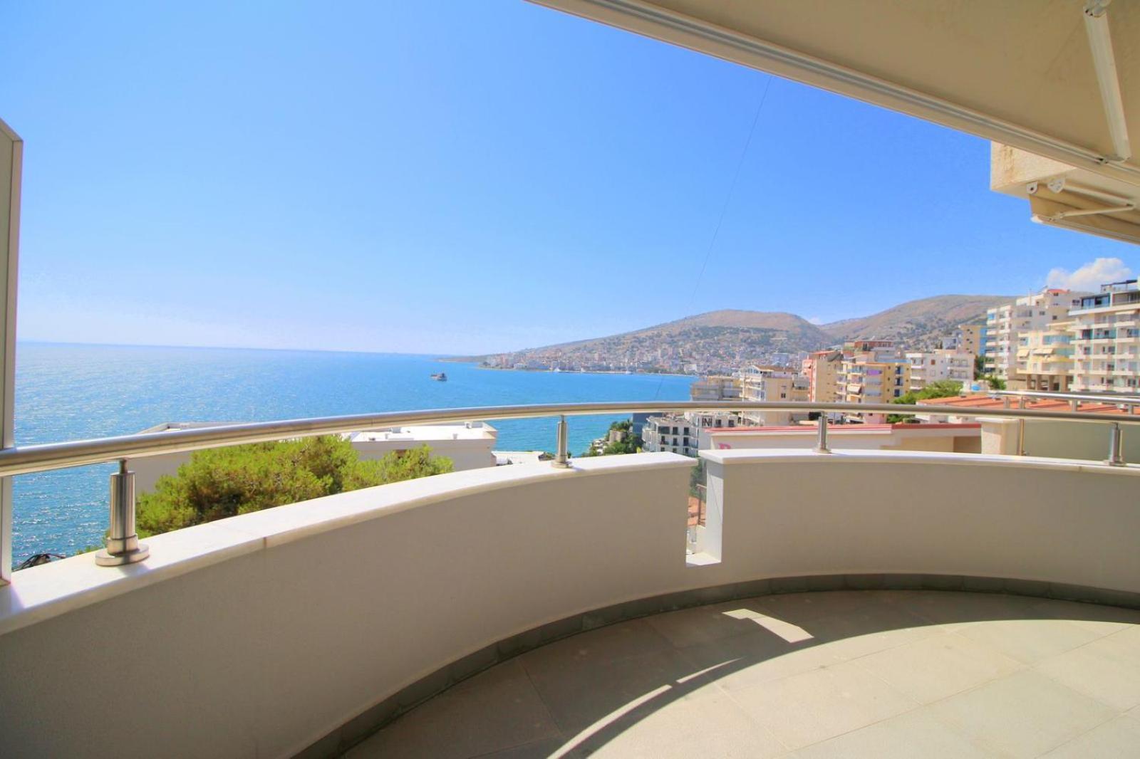 Kristi Apartments Sarandë Exteriör bild