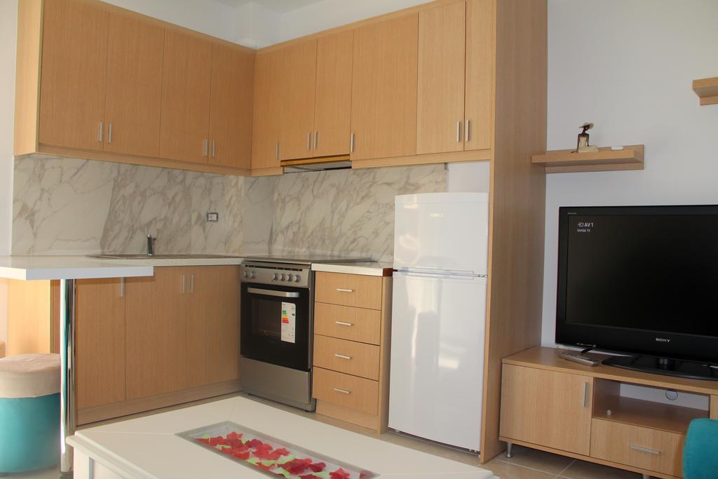 Kristi Apartments Sarandë Exteriör bild